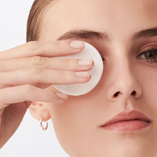 LANCÔME Bi-Facil Clean & Care - Augen-Make-up-Entferner LANCÔME Bi-Facil Clean & Care - Augen-Make-up-Entferner